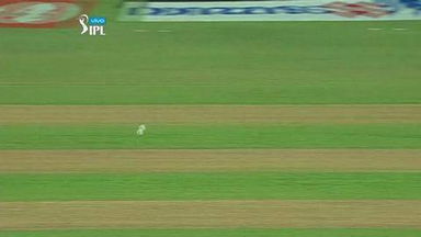 M24: MI vs KKR – Robin Uthappa Six