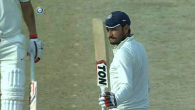 Duleep Trophy 2016-17: Ind Blue vs Ind Green - Sheldon Jackson's entertaining 79* (77)