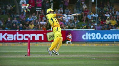 M7: CSK vs LIO – Dhoni c Symes b Sohail Tanvir