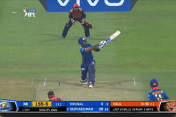 M55: SRH vs MI – Suryakumar Yadav Six