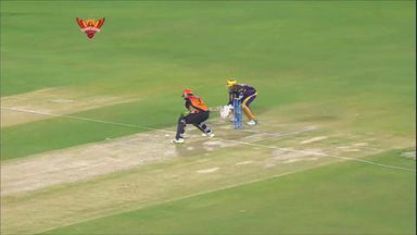 M43: SRH vs KKR – Naman Ojha Wicket
