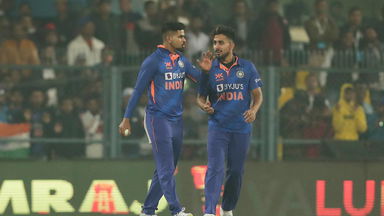 Iyer keeps calm to take a skier