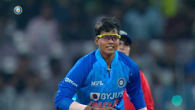 IND-W vs AUS-W 2022, 2ND T20I: Fall of Wickets