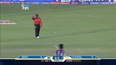 M17: DD vs MI – Parthiv Patel Wicket