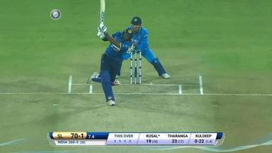 IND vs SL 2017, 2nd T20I: Kusal Perera Six
