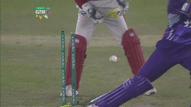 M2: KXIP vs HOB –  Tim Paine Wicket