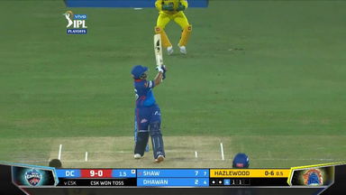 Q1: DC vs CSK – Prithvi Shaw Six