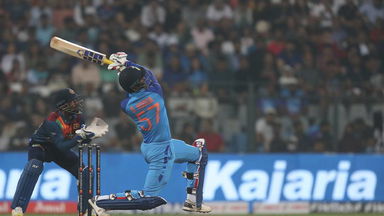 2x6: Hooda launches it into the stands