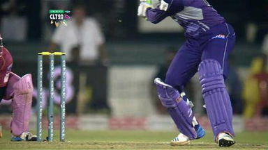 M9: HOB vs NK –  Shoaib Malik Six