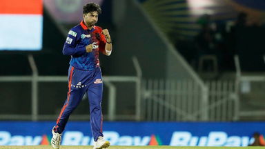 Kuldeep's impressive 4/35 floors KKR