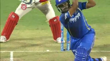 M3: KXIP vs RR – Deepak Hooda Six