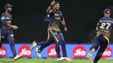 Umesh Yadav's beautiful ball to dismiss Kohli