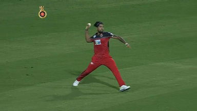 Umesh's bazooka throw to dismiss JP Duminy