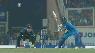 IND vs NZ 2016, 4th ODI: Virat Kohli  Six
