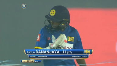 IND vs SL 2017, 2nd ODI: Akila Dananjaya Wicket