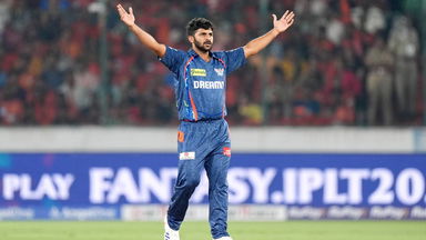 Shardul Thakur spearheads LSG's charge with crucial 4/34