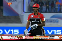 M11: SRH vs RCB – Umesh Yadav Wicket