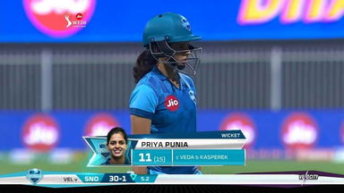 M01: Supernovas vs Velocity – Priya Punia Wicket