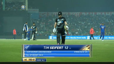 IND vs NZ 2021, 1ST T20I : Tim Seifert Wicket
