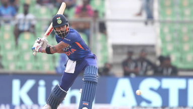 6,6,4: Virat attacks Rajitha