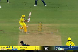 IPL 2026 M66: GT vs CSK - Ruturaj Gaikwad Six