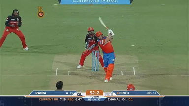 M31: RCB vs GL – Aaron Finch Six