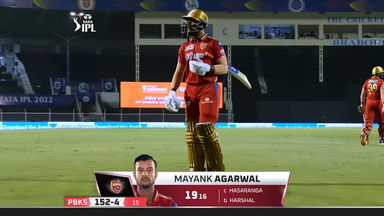 M60: RCB vs PBKS – Mayank Agarwal Wicket