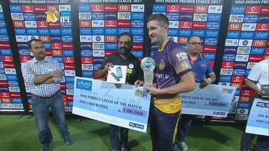 M32: KKR vs DD – VIVO perfect catch of the match – Chris Woakes