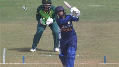 Straight as arrow! Mithali Raj tonks a maximum