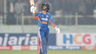 Calm Jemimah steers India home with superb 69*(44)