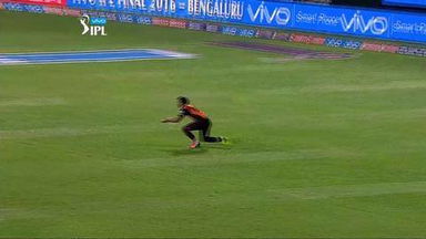 M60: RCB vs SRH – Chris Gayle Wicket