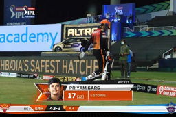 Q2: DC vs SRH – Priyam Garg Wicket