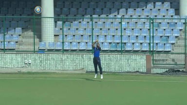 Airborne Unadkat ends Mayank’s enterprising run