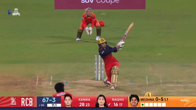 Six: Match 12, Royal Challengers Bengaluru vs Gujarat Giants, WPL 2025: Raghvi Bist Six
