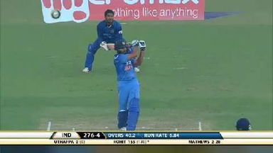 4TH ODI: IND vs SL – Rohit Sharma Six