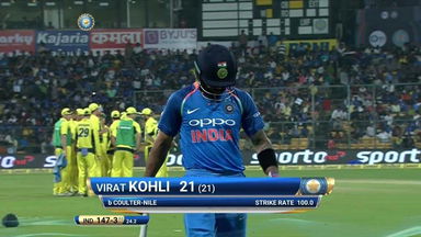 IND vs AUS 2017, 4th ODI: Virat Kohli Wicket