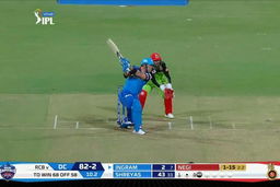 M20: RCB vs DC – Colin Ingram Six