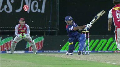 M67: KXIP vs DD – Mahela Jayawardene Wicket