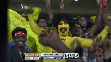 M64: CSK vs DD – MS Dhoni Six