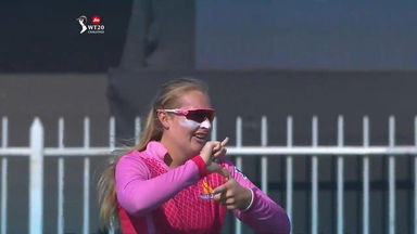 Sophie Ecclestone rattles Velocity with 4/9