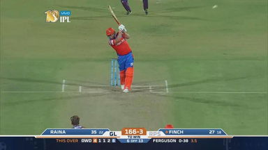 M13: GL vs RPS – Aaron Finch Six