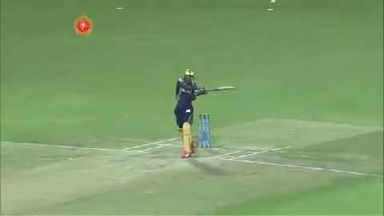 M33: RCB vs KKR – Super Sixes