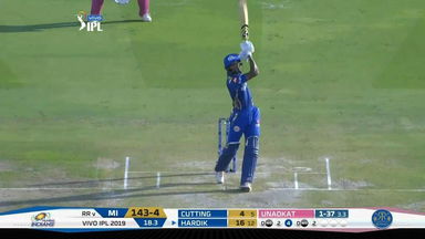 M36: RR vs MI – Hardik Pandya Six