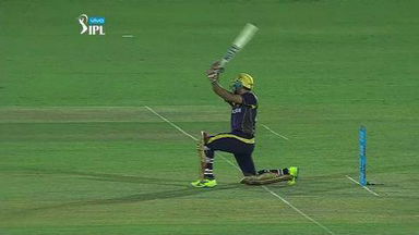 M51: GL vs KKR –  Yusuf Pathan Wicket