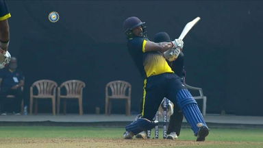 Ravi Teja's 53*(31)
