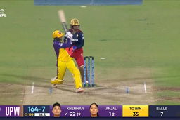 M11 - UPW vs RCB: Poonam Khemnar Six