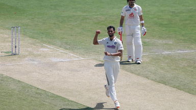 Stump goes flying! Prasidh's fiery delivery stuns Atal