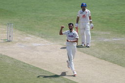 Stump goes flying! Prasidh's fiery delivery stuns Atal