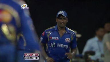 Match 28 MI vs KXIP – Mahmood's Wicket