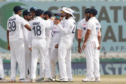Rohit gets the DRS call Spot On